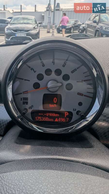 Універсал MINI Clubman 2008 в Києві