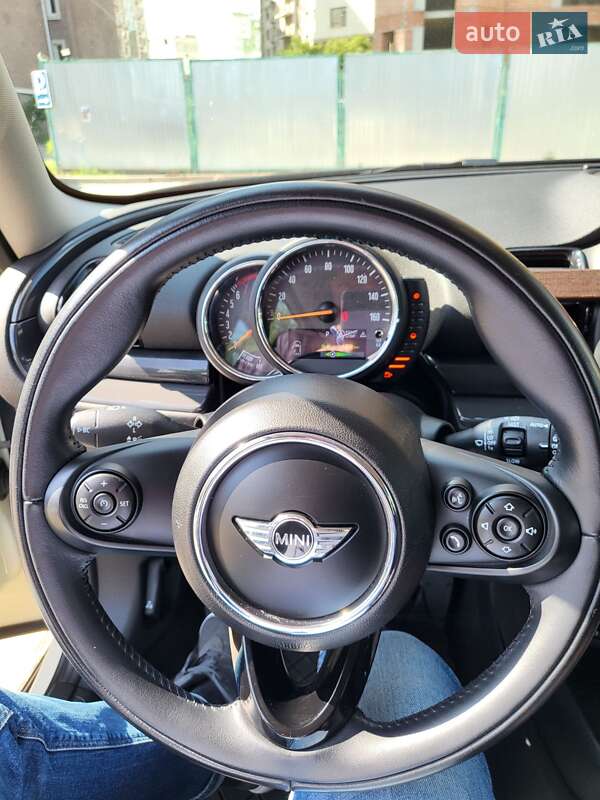 Универсал MINI Clubman 2016 в Одессе фото 16 Универсал MINI Clubman 2016 в Одессе