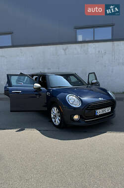 Универсал MINI Clubman 2016 в 
