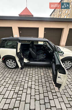 Универсал MINI Clubman 2011 в 