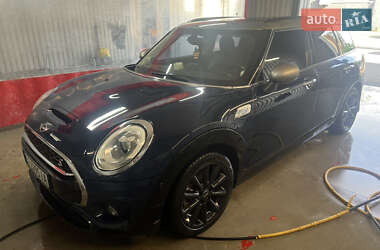 Универсал MINI Clubman 2016 в 