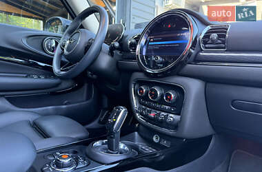 Универсал MINI Clubman 2021 в 