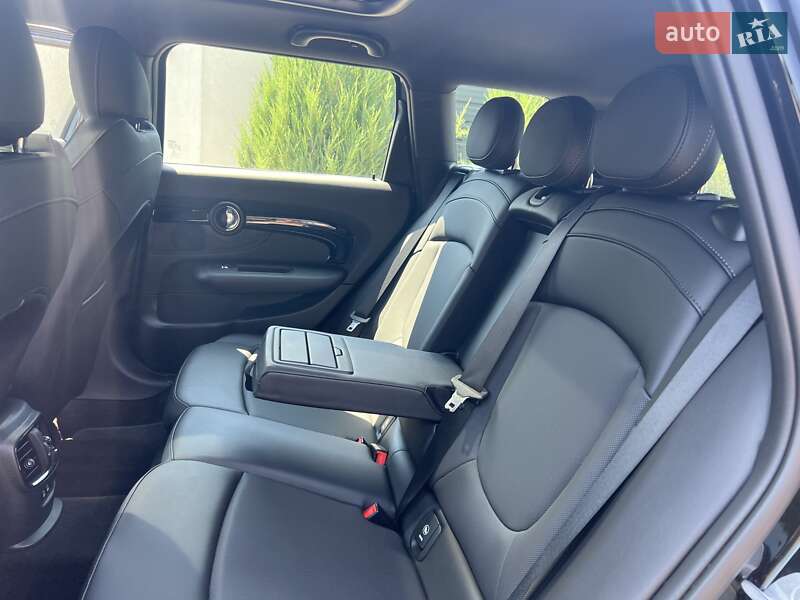 Хэтчбек MINI Clubman 2021 в Киеве