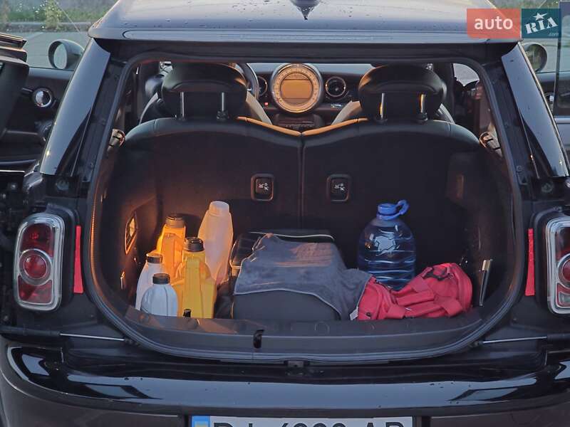 Универсал MINI Clubman 2012 в Киеве