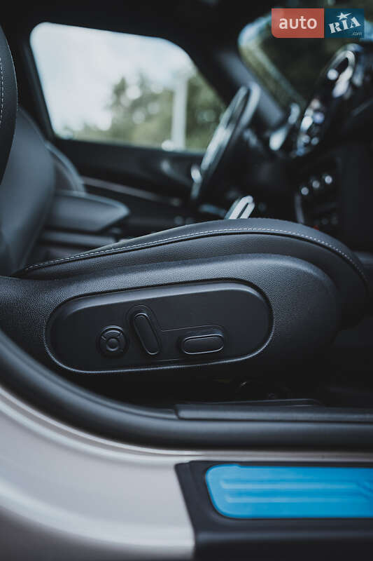 Универсал MINI Clubman 2021 в Киеве