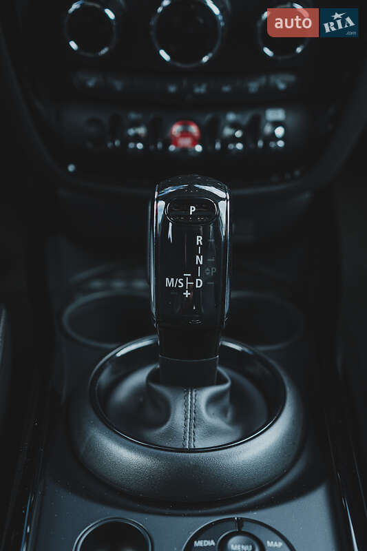 Универсал MINI Clubman 2021 в Киеве