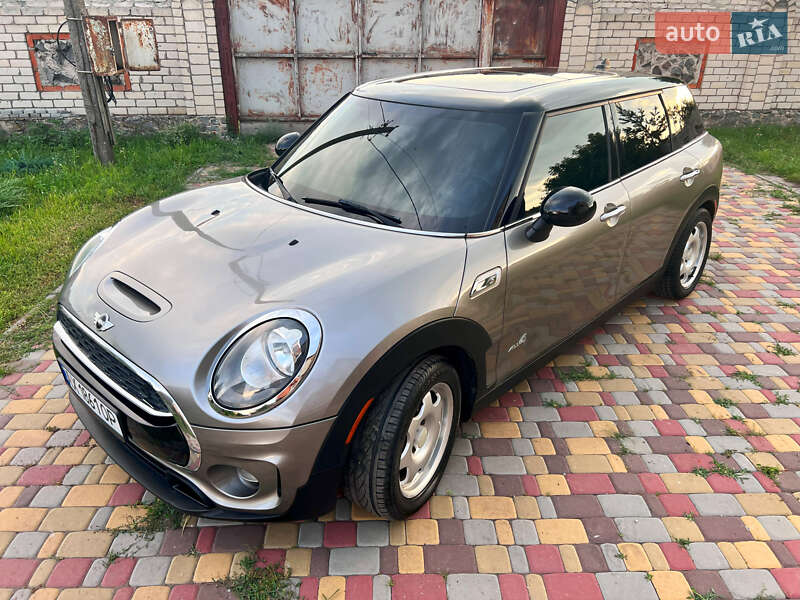 Универсал MINI Clubman 2016 в 