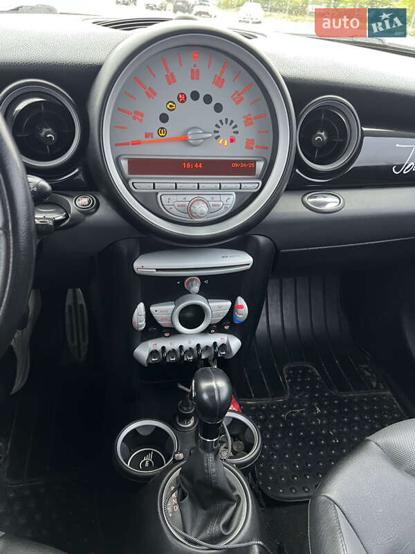 Универсал MINI Clubman 2009 в Киеве