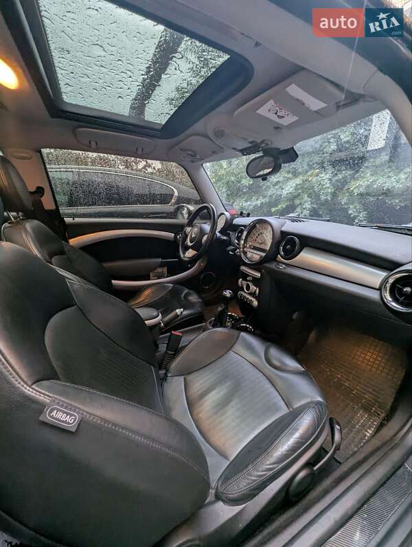 Универсал MINI Clubman 2008 в Киеве
