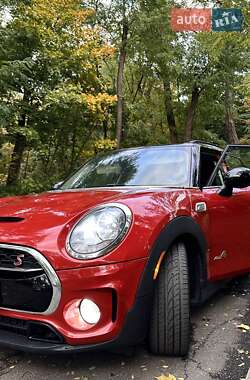 Універсал MINI Clubman 2016 в  фото 10 Універсал MINI Clubman 2016 в