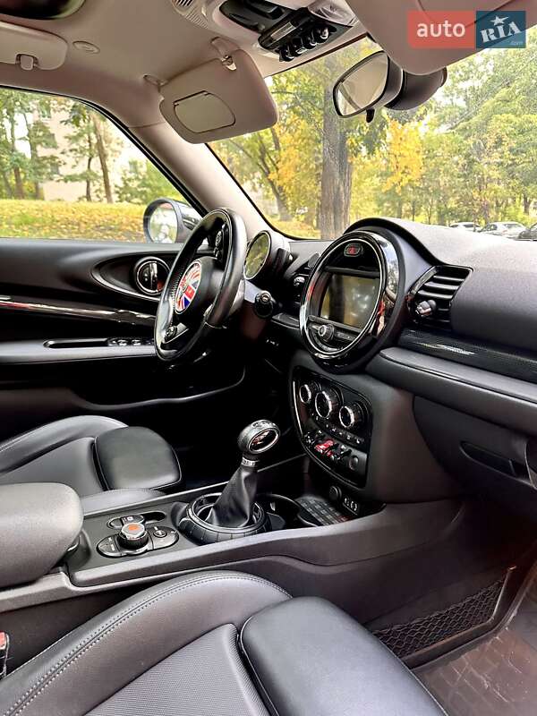 Универсал MINI Clubman 2016 в Киеве