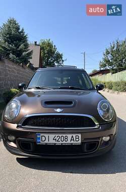 MINI Clubman 2012