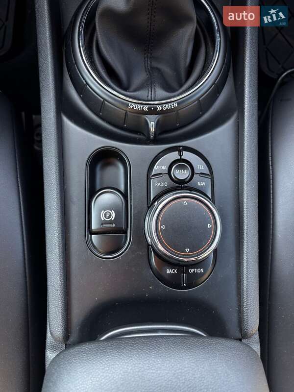 Универсал MINI Clubman 2016 в Белогородке