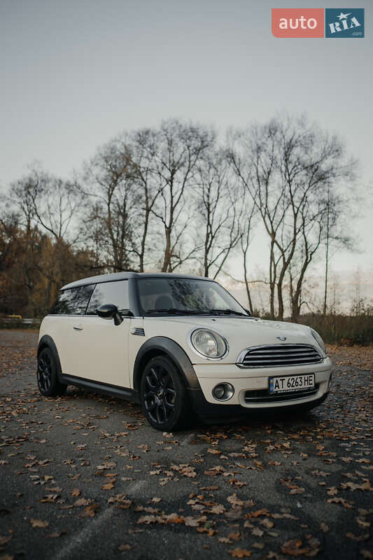 Универсал MINI Clubman 2007 в Киеве