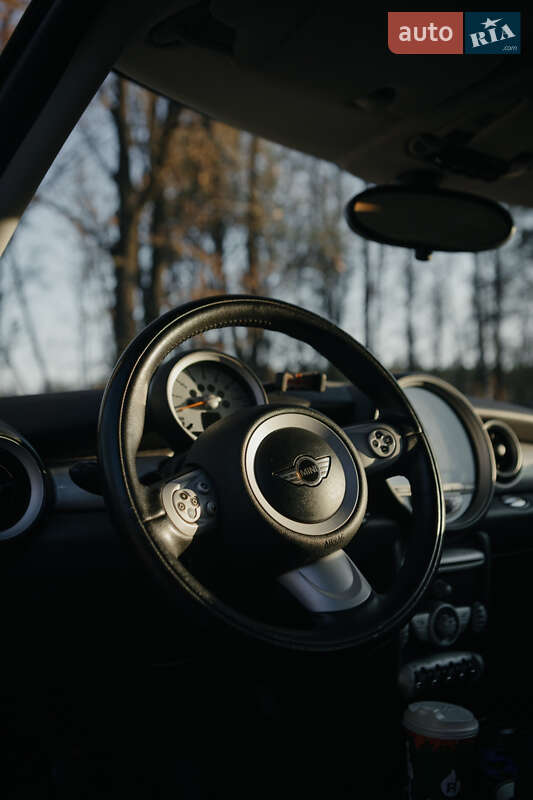 Универсал MINI Clubman 2007 в Киеве