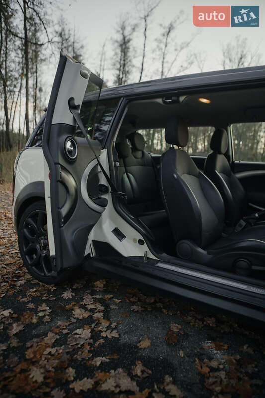 Универсал MINI Clubman 2007 в Киеве