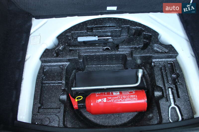 Универсал MINI Clubman 2009 в Трускавце фото 81 Универсал MINI Clubman 2009 в Трускавце