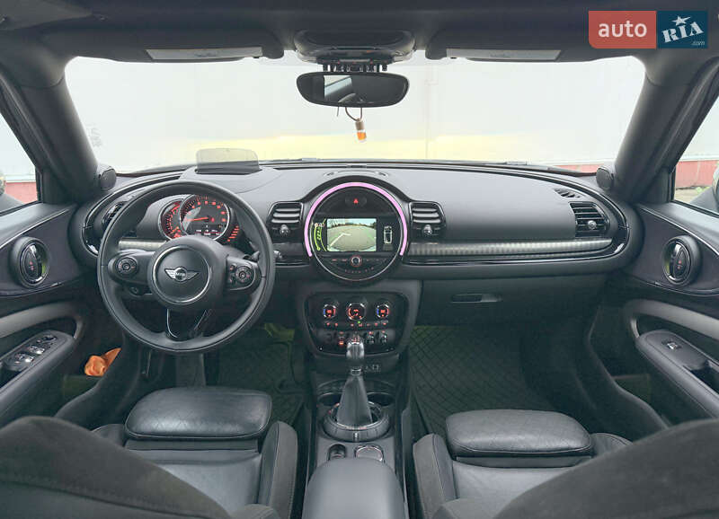 Універсал MINI Clubman 2016 в Києві фото 17 Універсал MINI Clubman 2016 в Києві