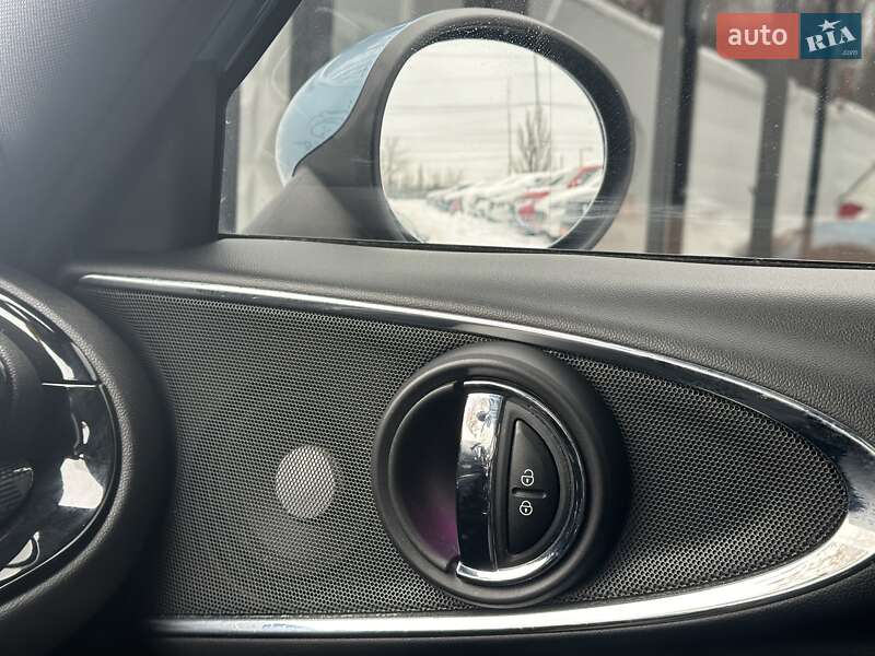 Универсал MINI Clubman 2016 в Киеве