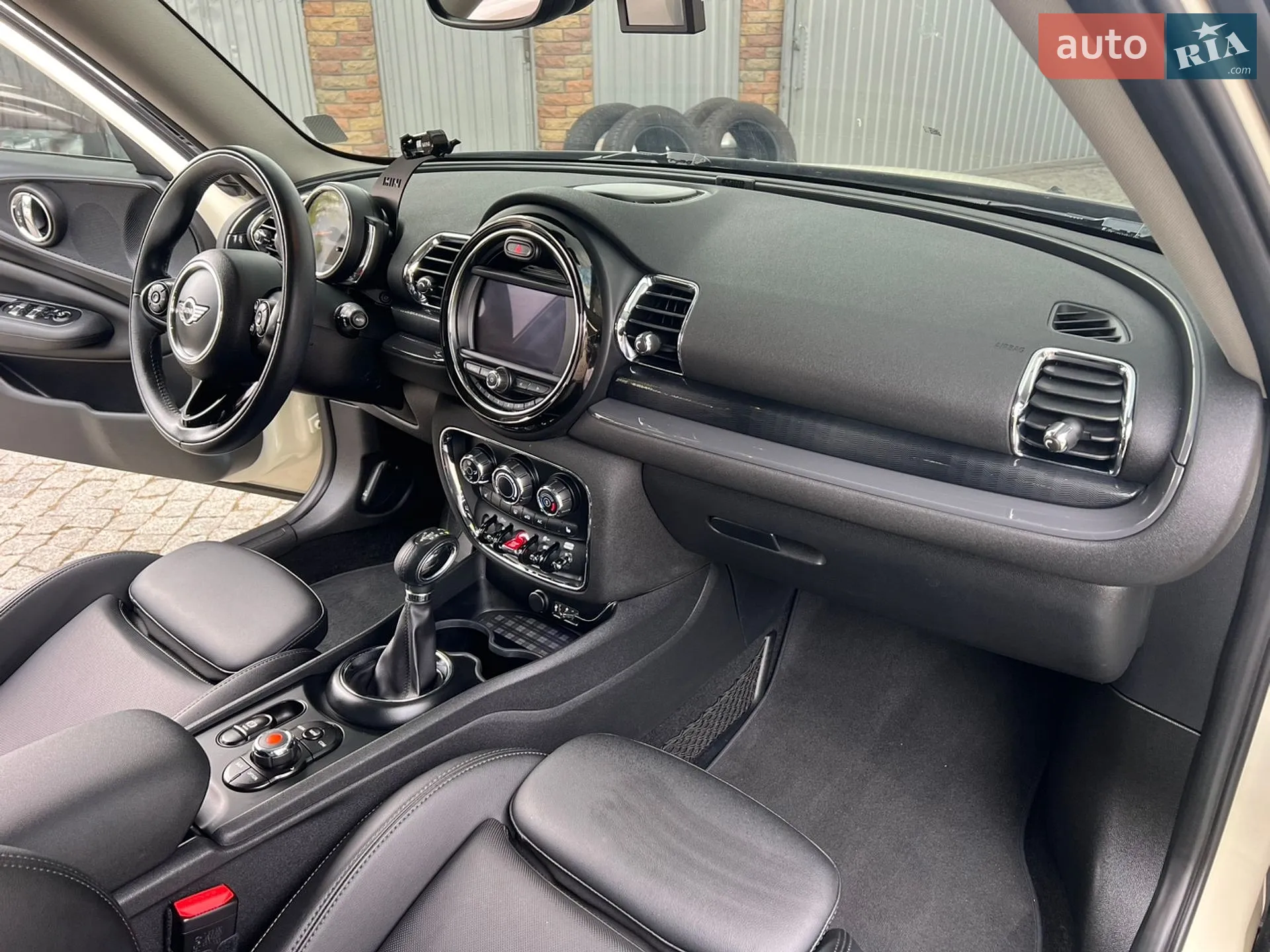 2018 MINI Clubman - мініатюра 67