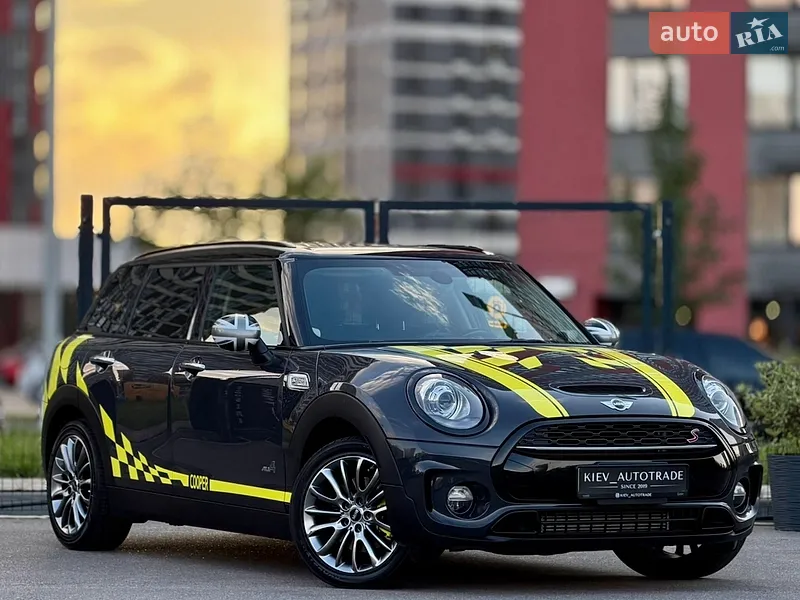 MINI Clubman 2017 VIN WMWLV910102G26324 фото оголошення 6 з 31