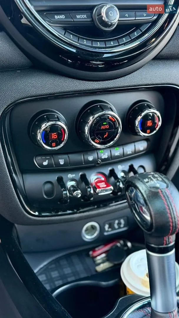 2016 MINI Clubman - мініатюра 39