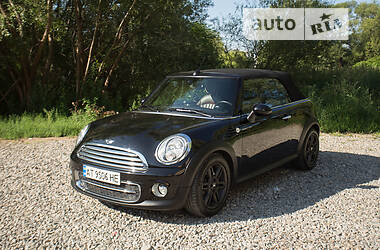 Кабриолет MINI Convertible 2011 в Ивано-Франковске