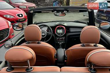 Кабриолет MINI Convertible 2017 в 