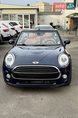 Кабриолет MINI Convertible 2017 в 