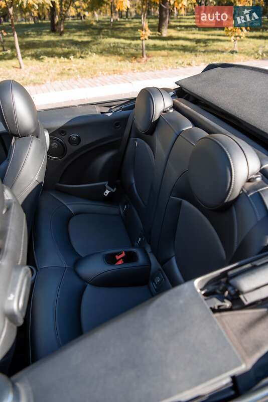 Кабриолет MINI Convertible 2016 в Одессе