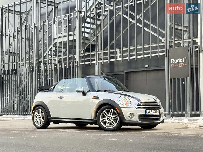 Кабриолет MINI Convertible 2010 в Киеве