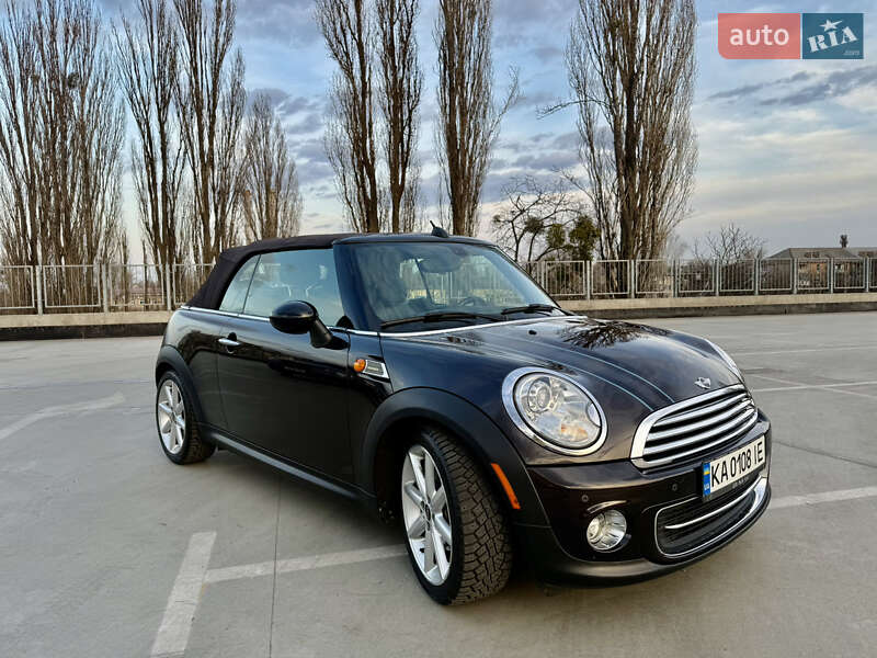 Кабриолет MINI Convertible 2015 в Киеве
