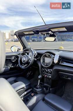 Кабриолет MINI Convertible 2018 в Киеве