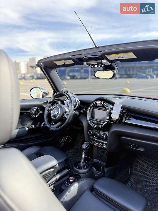 Кабріолет MINI Convertible 2018 в Києві