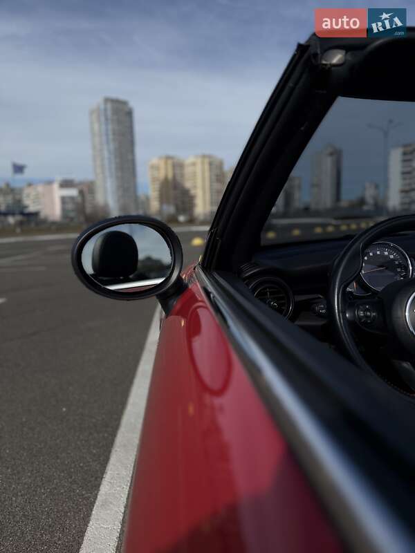 Кабріолет MINI Convertible 2018 в Києві