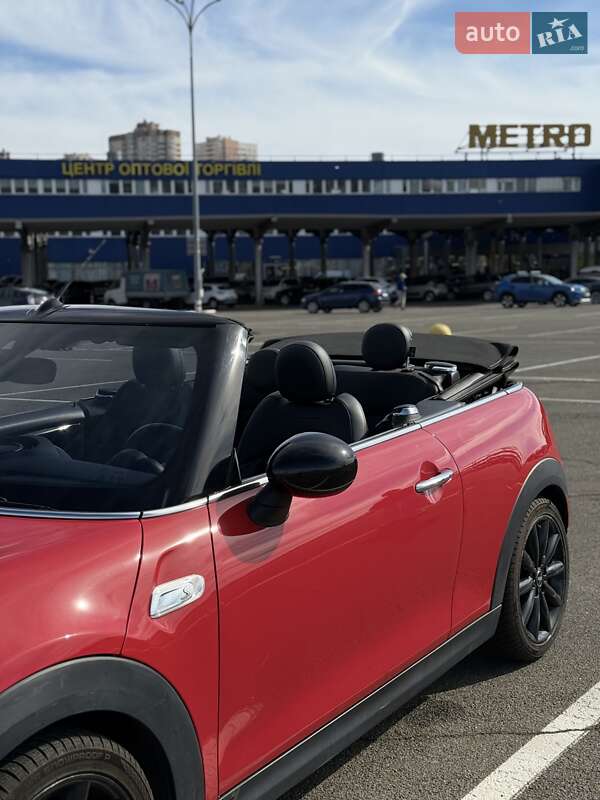Кабріолет MINI Convertible 2018 в Києві