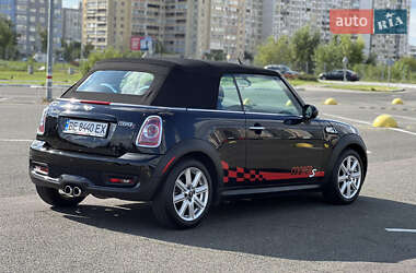 Кабриолет MINI Convertible 2011 в Киеве