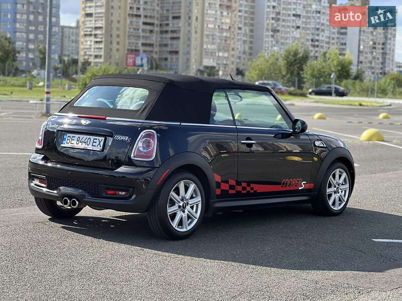 Кабриолет MINI Convertible 2011 в Киеве фото 20 Кабриолет MINI Convertible 2011 в Киеве