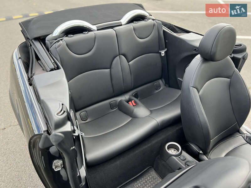 Кабриолет MINI Convertible 2011 в Киеве фото 41 Кабриолет MINI Convertible 2011 в Киеве