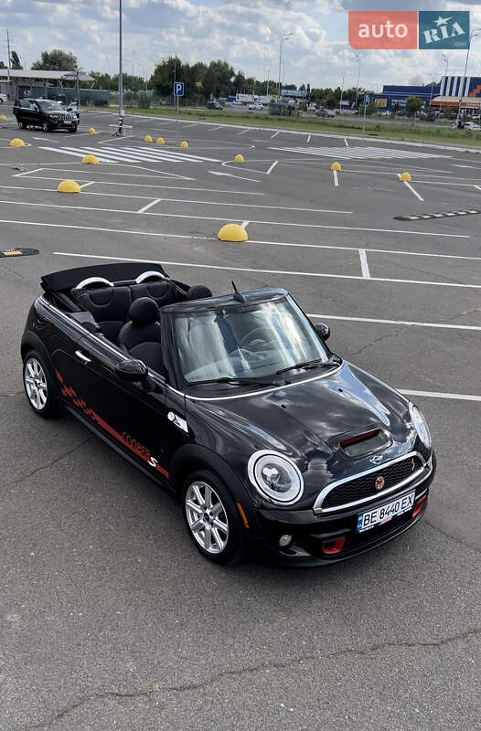Кабриолет MINI Convertible 2011 в Киеве фото 63 Кабриолет MINI Convertible 2011 в Киеве