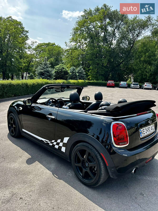 Кабриолет MINI Convertible 2016 в Каменском