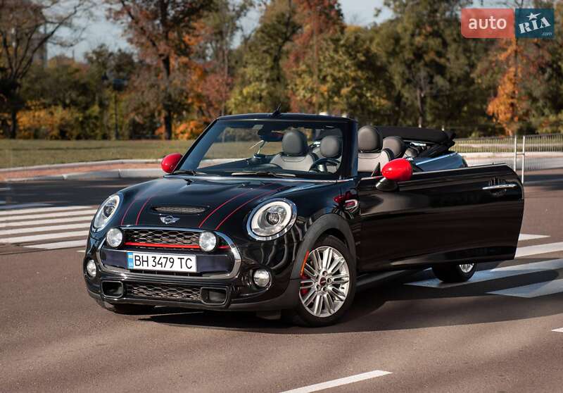 Кабриолет MINI Convertible 2016 в Одессе