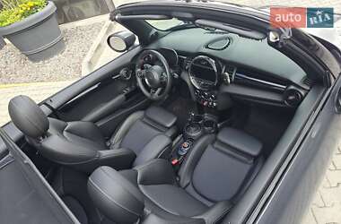 Кабриолет MINI Convertible 2019 в 