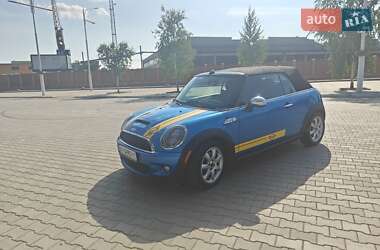 Кабриолет MINI Convertible 2010 в 