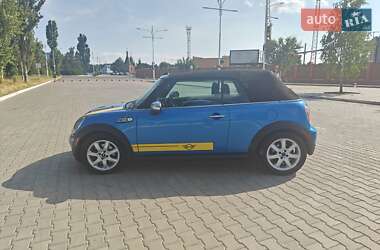 Кабриолет MINI Convertible 2010 в 