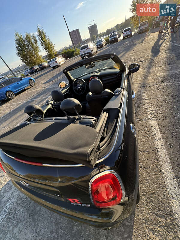 Кабриолет MINI Convertible 2016 в Киеве