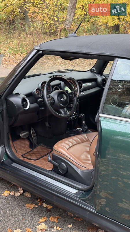 Кабріолет MINI Convertible 2015 в Києві