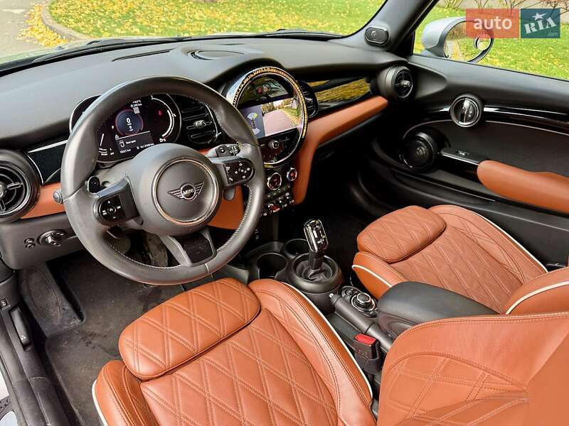 Кабріолет MINI Convertible 2022 в Києві фото 8 Кабріолет MINI Convertible 2022 в Києві