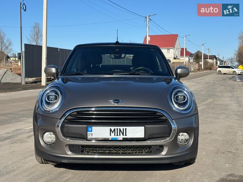 Кабриолет MINI Convertible 2019 в Гостомеле