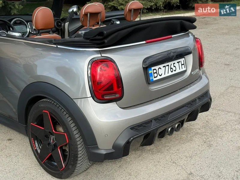 MINI Convertible 2017 VIN WMWWG9C3XH3C81296 фото оголошення 10 з 55